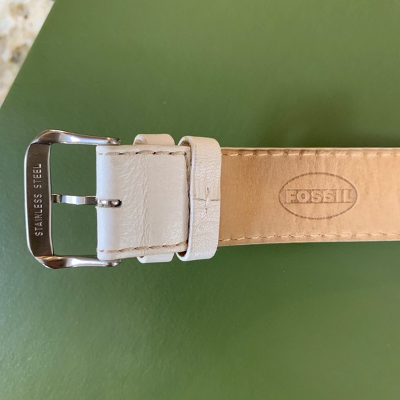 Fossil “a” Leather Buckle Cuff Bracelet - Picture 3 of 5